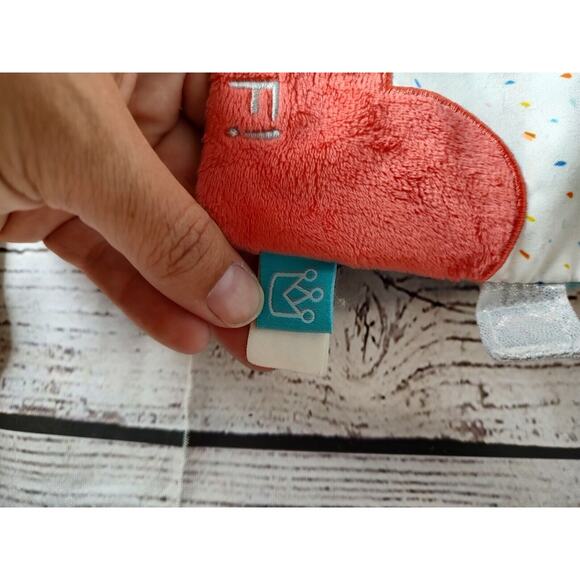 Manhattan Toy Space Themed Soft Baby Early Counting Book with Crinkle Paper - Picture 6 of 7